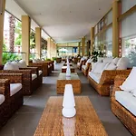 Hotel President