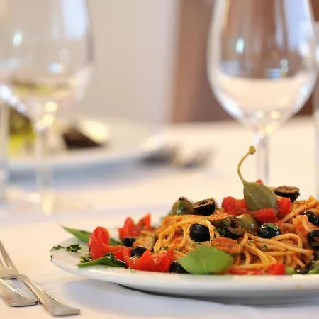 Ξενοδοχείο President Μπιμπιόνε